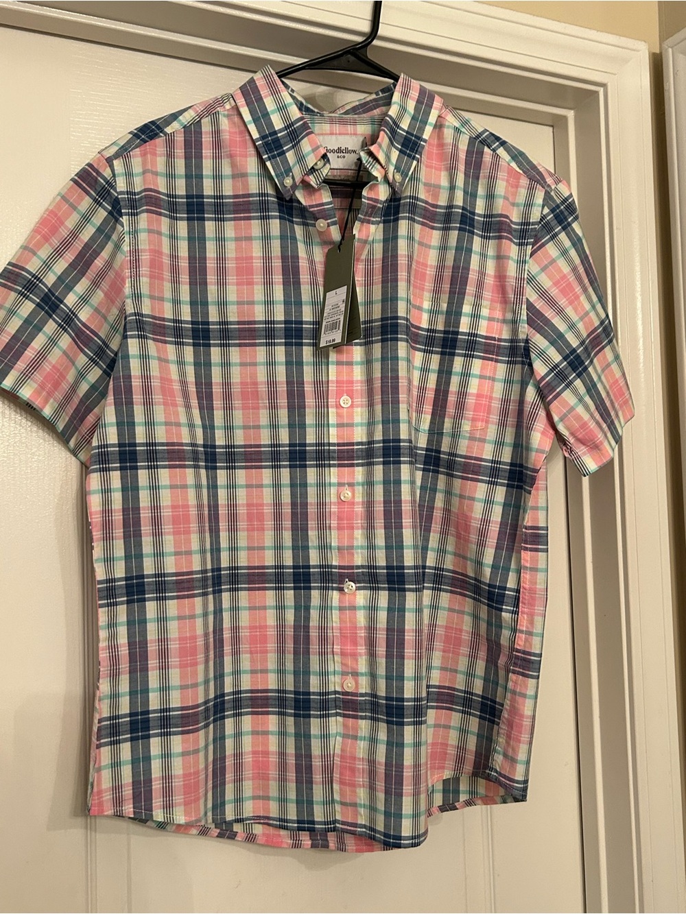 Goodfellow & Co Pink and Blue Plaid Short Sleeve Button-Down Shirt